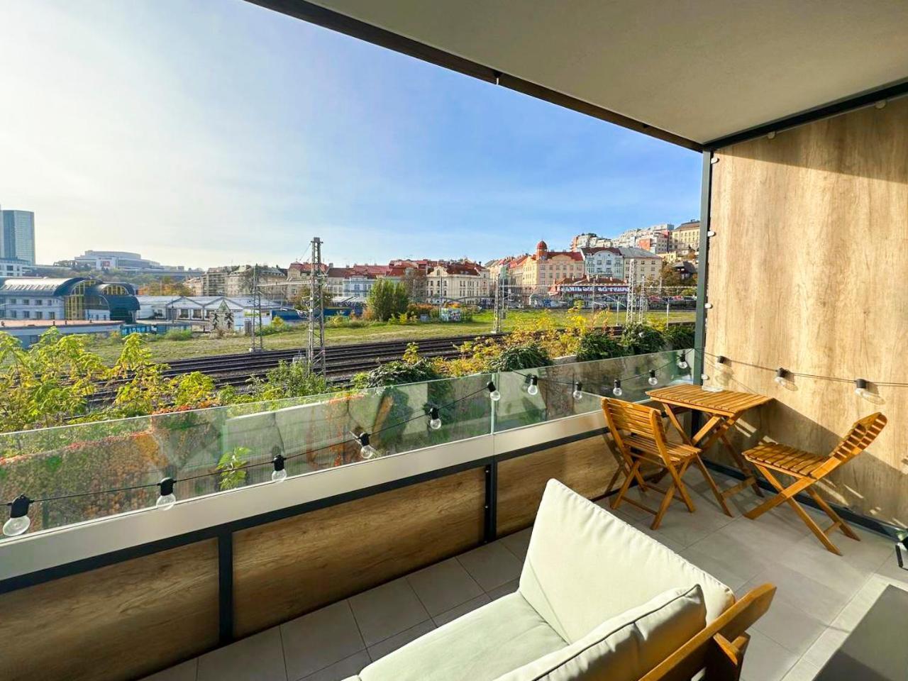 Vila Vinice Prague Extérieur photo