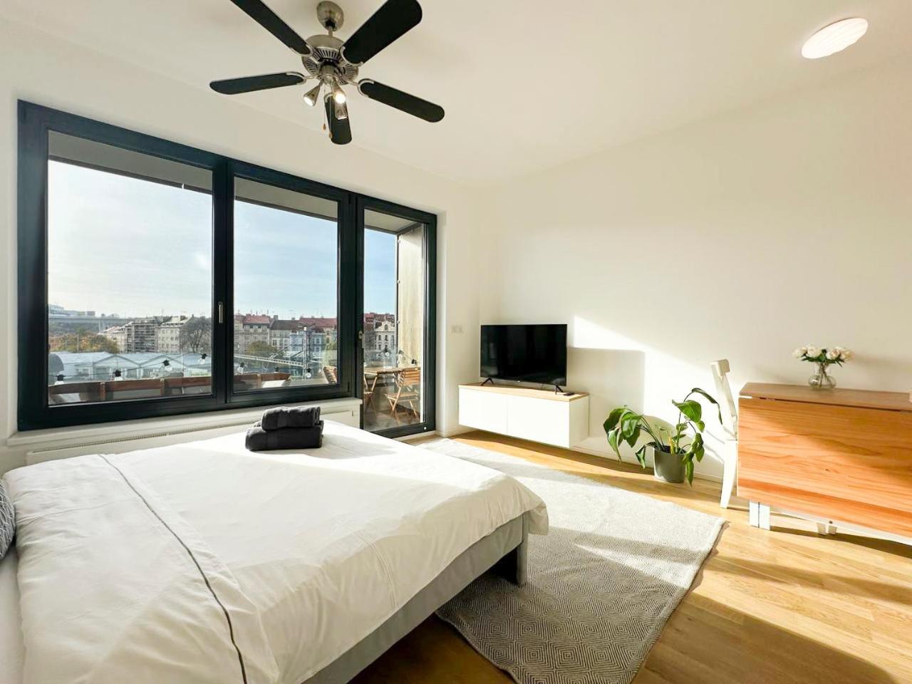 Vila Vinice Prague Extérieur photo
