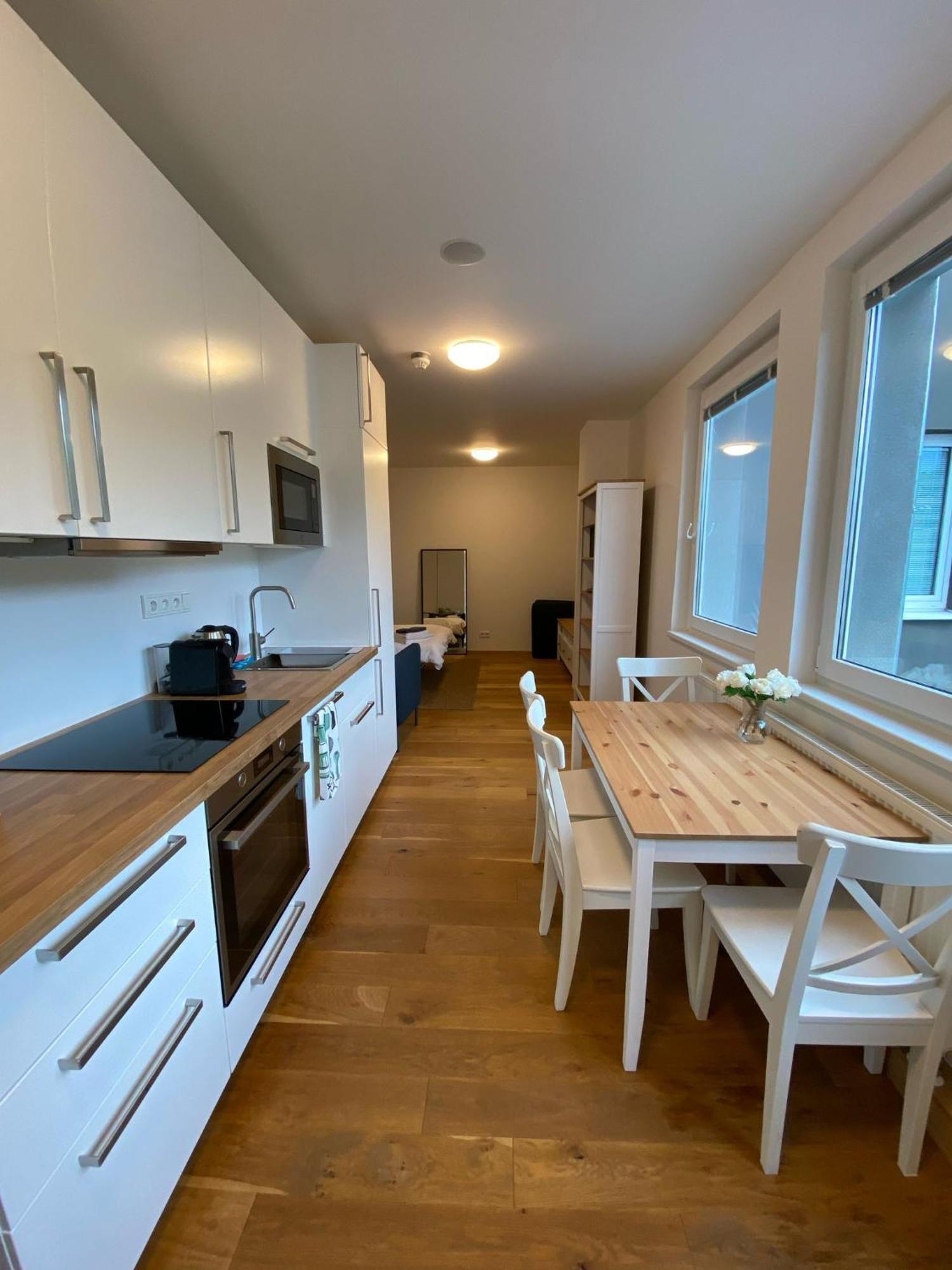 Vila Vinice Prague Extérieur photo