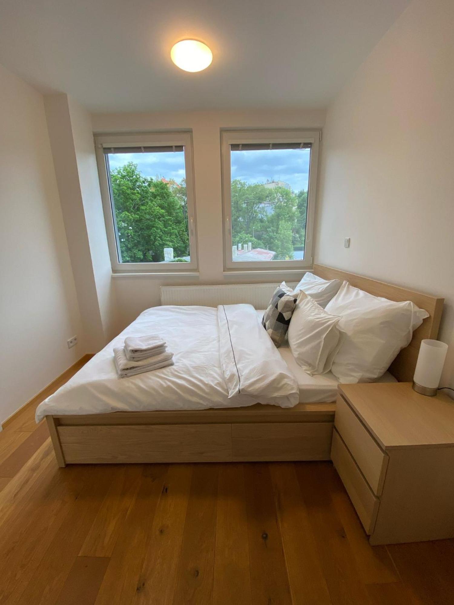 Vila Vinice Prague Extérieur photo
